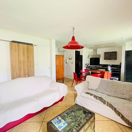 Apartamento Superbe T3 Au Pieds De Notre Dame De La Garde Marsella Exterior foto